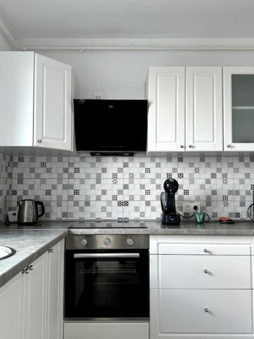 Seville Studio Cu Terasa & Vedere La Munte Brasov Ngoại thất bức ảnh