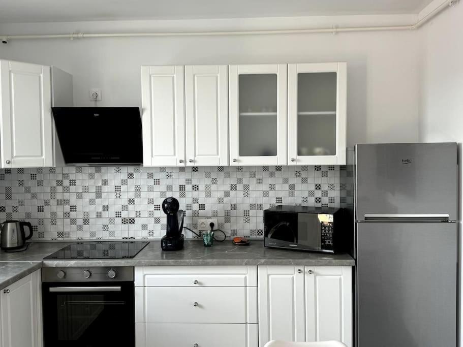Seville Studio Cu Terasa & Vedere La Munte Brasov Ngoại thất bức ảnh