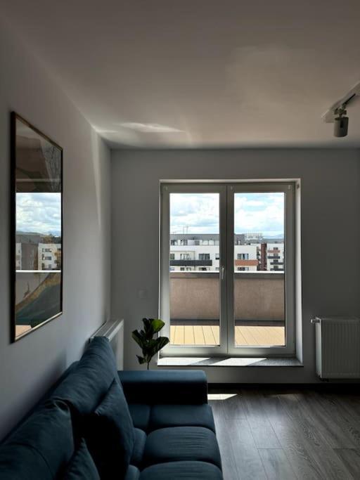 Seville Studio Cu Terasa & Vedere La Munte Brasov Ngoại thất bức ảnh